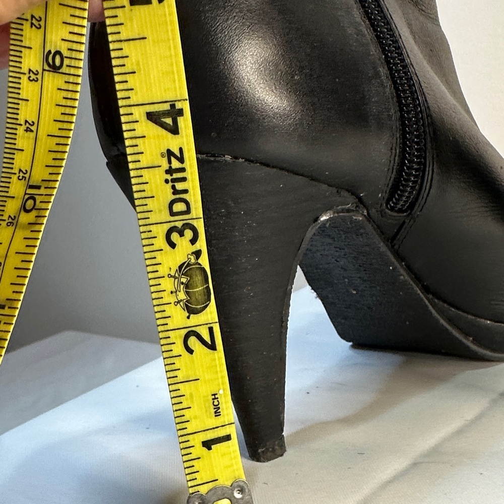 Kelly & Katie Black Heeled Boots with Gold Buckles - Picture 7 of 8